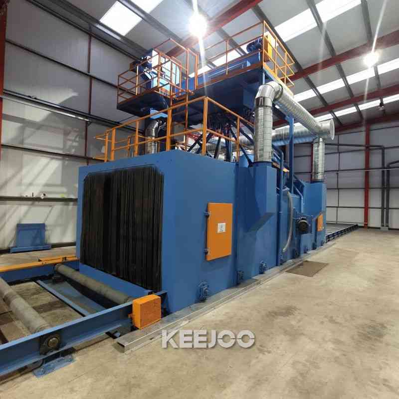 Cleaning Width 1500mm Steel Shot Blasting Machine Deflashing Peening Burnishing