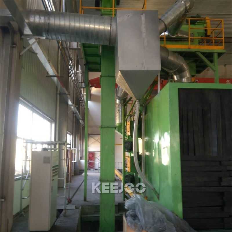 Steel Structural Sand Shot Blasting Machine Roller Conveyor Type 1.4M/Min Wheel Blasting Machine