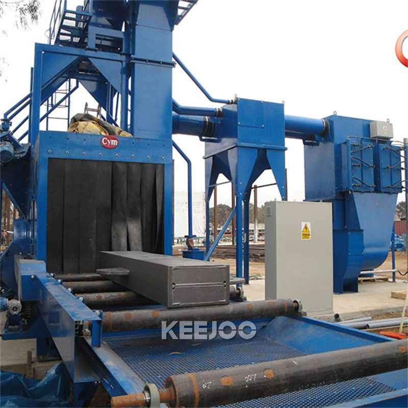 Steel Structural Sand Shot Blasting Machine Roller Conveyor Type 1.4M/Min Wheel Blasting Machine