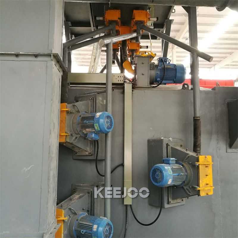 Workpiece L13000mm Roller Conveyor Shot Blasting Machine Steel Cleaning