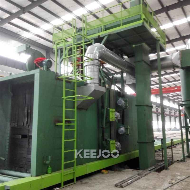 Roller Conveyor Stone Shot Blasting Machine , Shot Blasting Machine For Casting Descaling