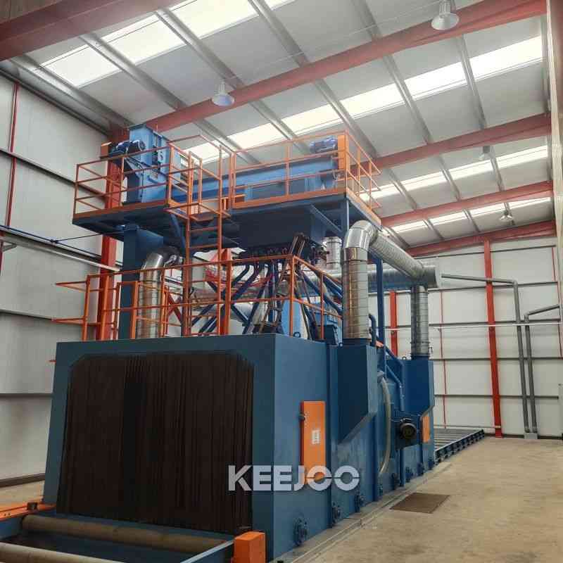 Roller Conveyor Stone Shot Blasting Machine , Shot Blasting Machine For Casting Descaling