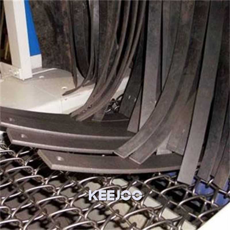 Pass Through Type 4mm Shot Blast Cleaning Machine For Cleaning Cast Iron