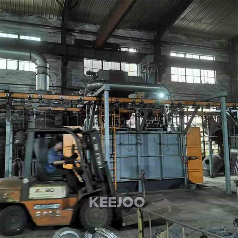 2500*2000mm Catenary Shot Blasting Machine Forging Parts Surface Treatment