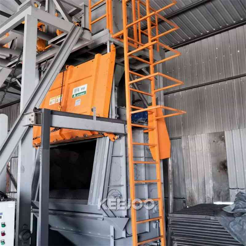 Rubber Belt Tumblast Shot Blasting Machine Drum Type with Screw Conveyer