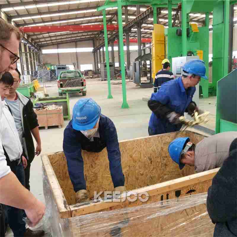Load 0.6m3 Drum Type Shot Blasting Machine Workpiece Cleaning